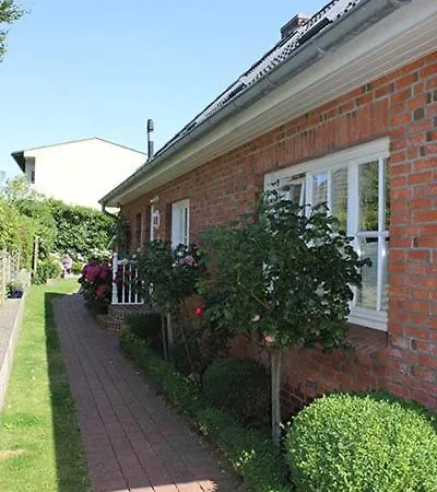 Mowe Ist Ein Kleines Gemutliches Feriendomizil Fur 4 Personen Im Haus Vogelsang.